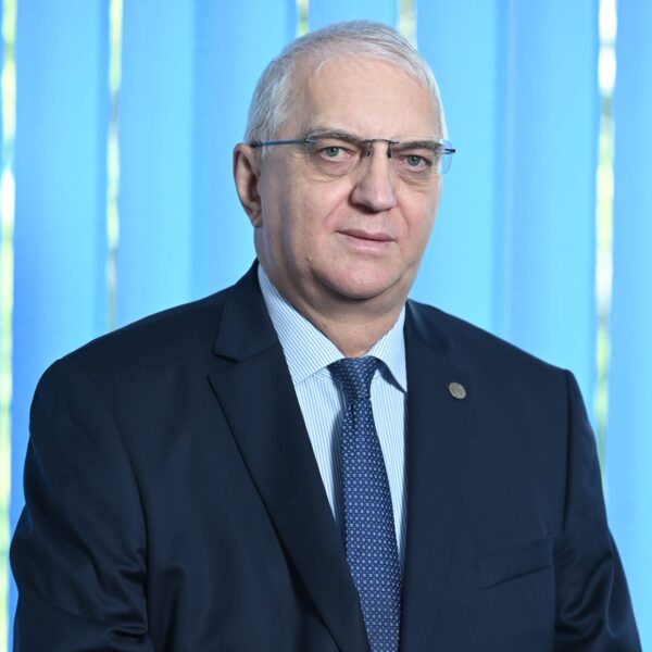 Dr. ing. Valentin SILIVESTRU